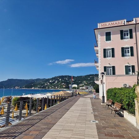 Hotel Miramare 斯波托尔诺 外观 照片