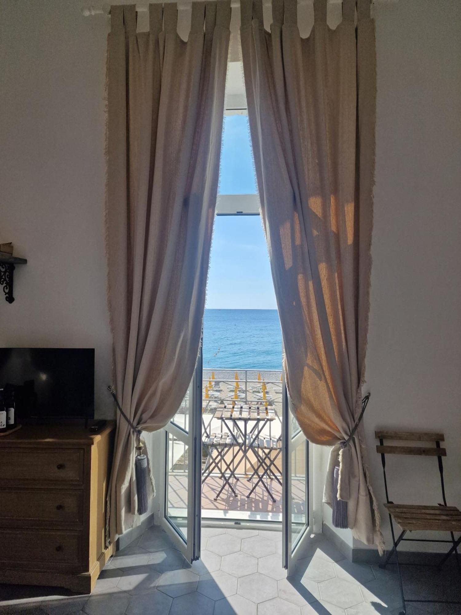Hotel Miramare 斯波托尔诺 外观 照片